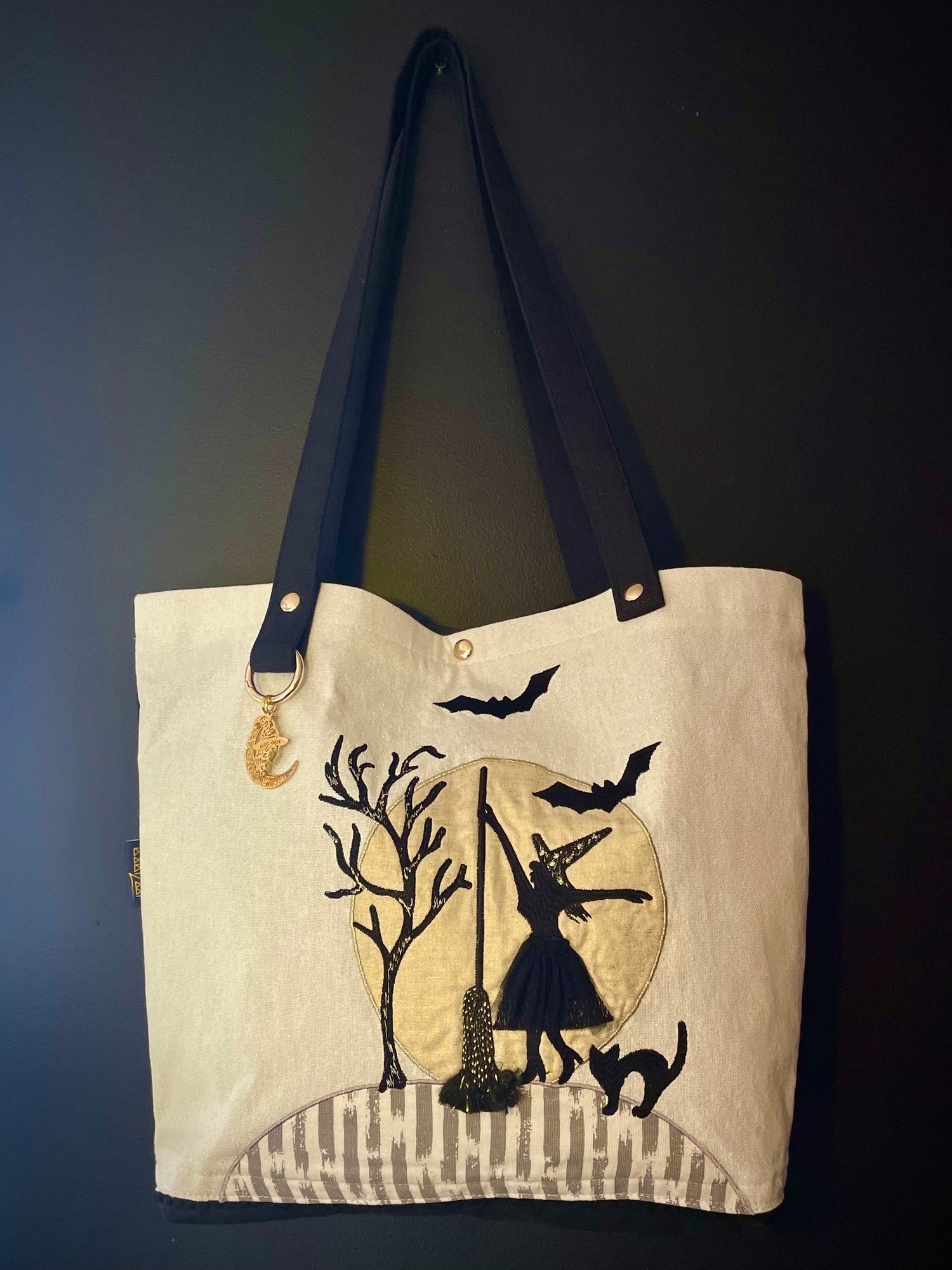 babizaar witchy woman bbff tote bag hanging