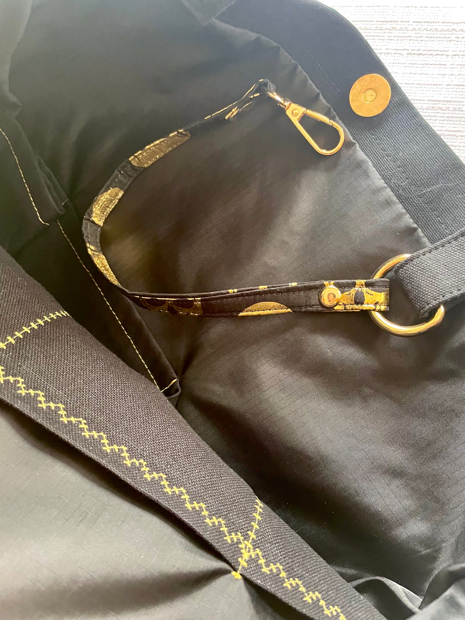 babizaar skelly zen bbff tote bag decorative stitching and key cord