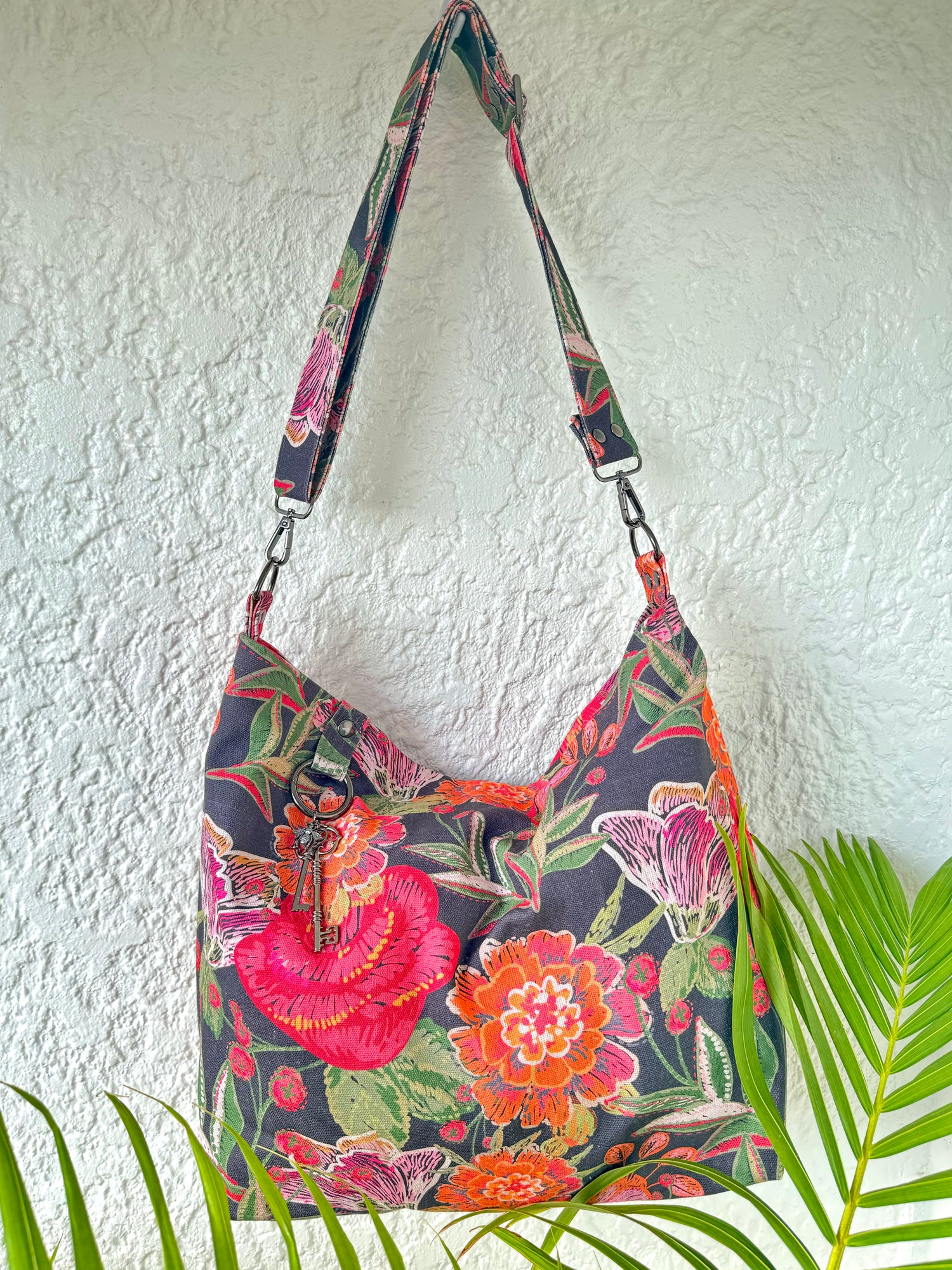 jezebel's garden bbff bag hanging 2