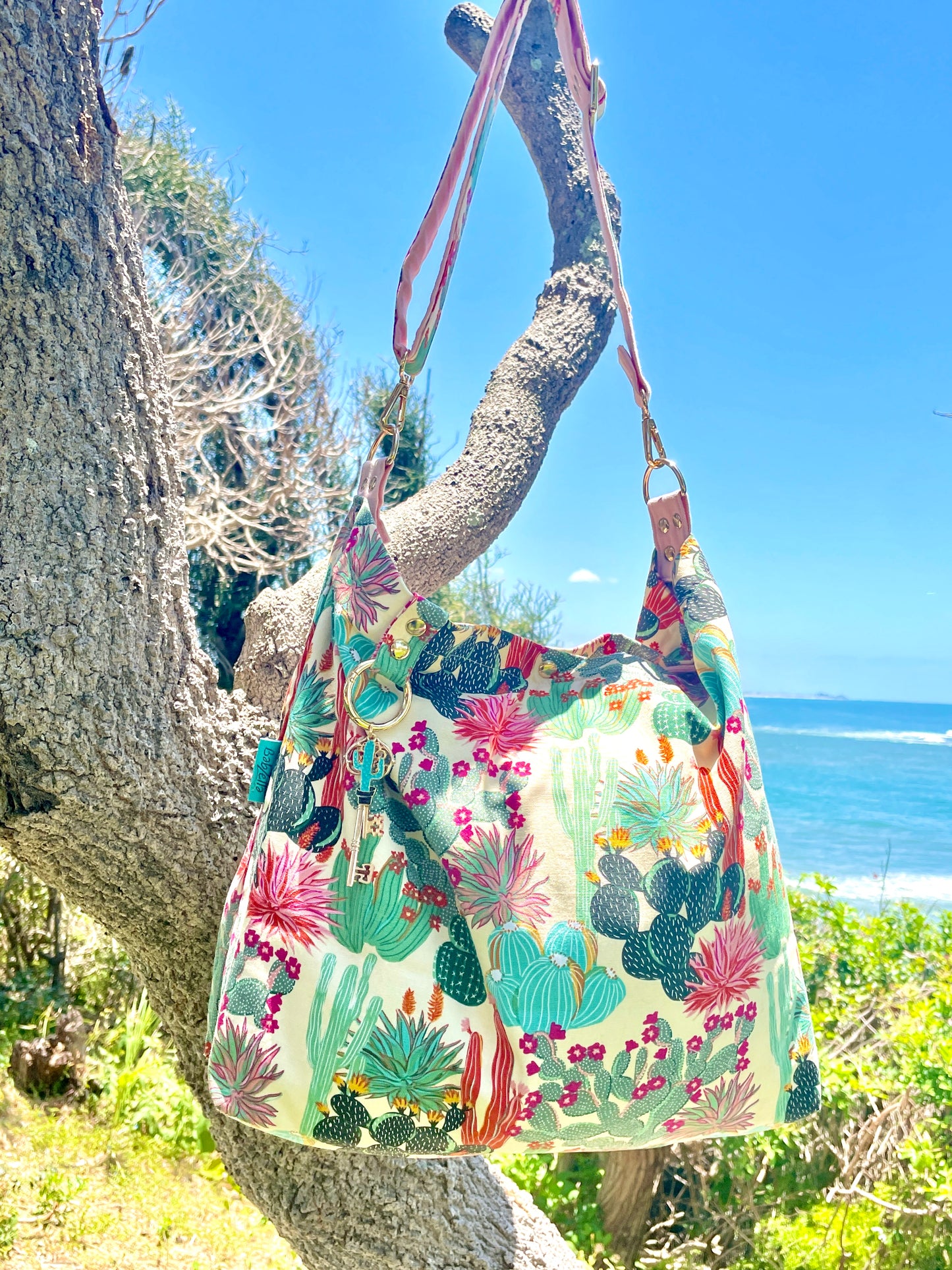 BZADBH1-babzetta-desert-blush-bbff-bags-hanging-beach-tree